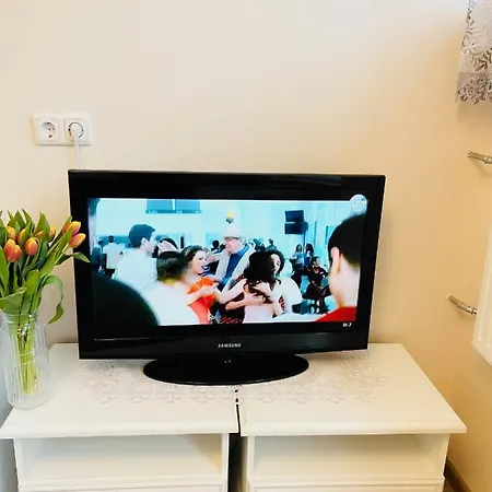 Grazus Butas, Ramioje Kaiminysteje, Netoli Juros Διαμέρισμα